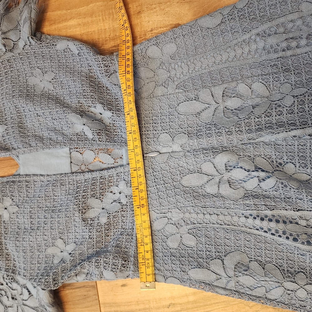 Dress - Picture 8 of 10